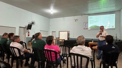 Coprossel realiza pré-assembleia com cooperados de Nova Laranjeiras e segue cronograma na região